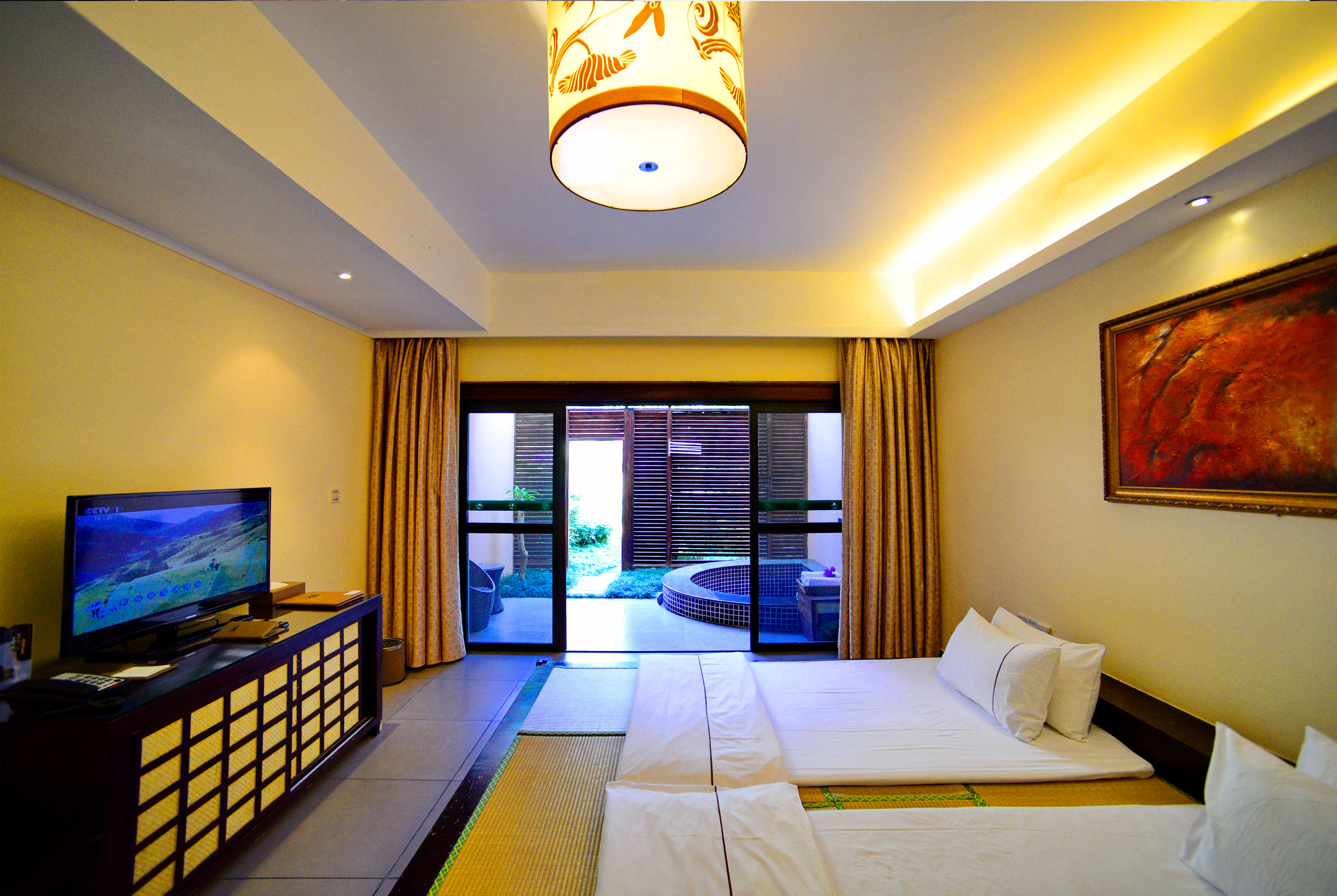 亲水别墅花园复式房|客房直达泳池|独立温泉池