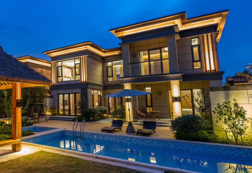 温泉三室一厅泳池别墅