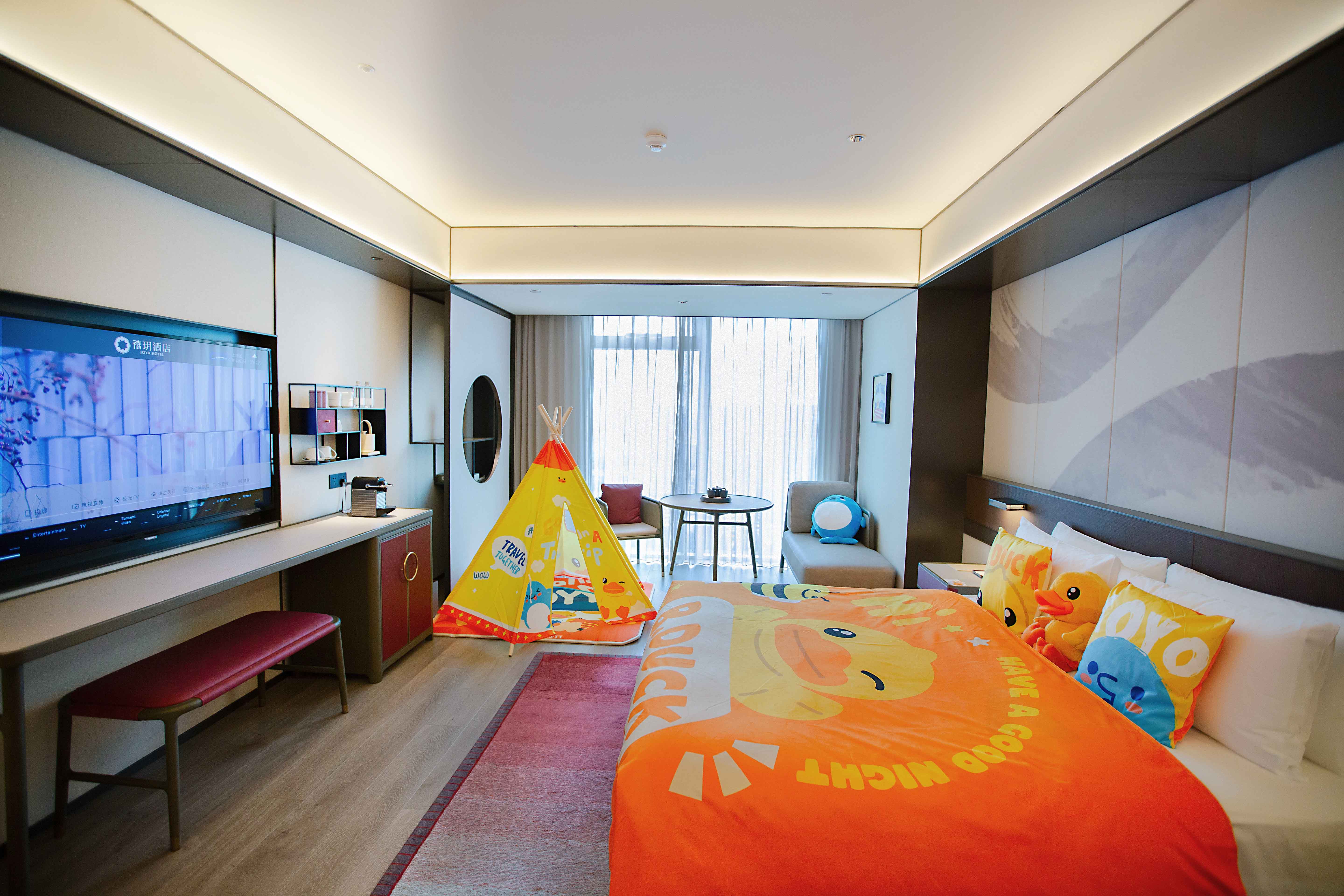 小黄鸭亲子主题房