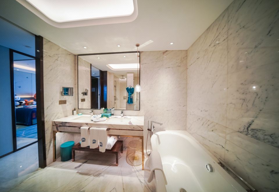 海底小纵队家庭主题房