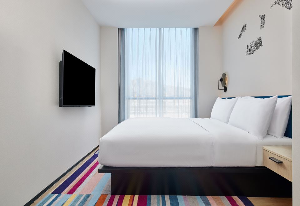 Aloft Beijing HuairouAloft Suite