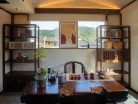 Hongcun Nanhu Guanyuan · Designer Lakeview Vacation Apartment Hotels in Yi County