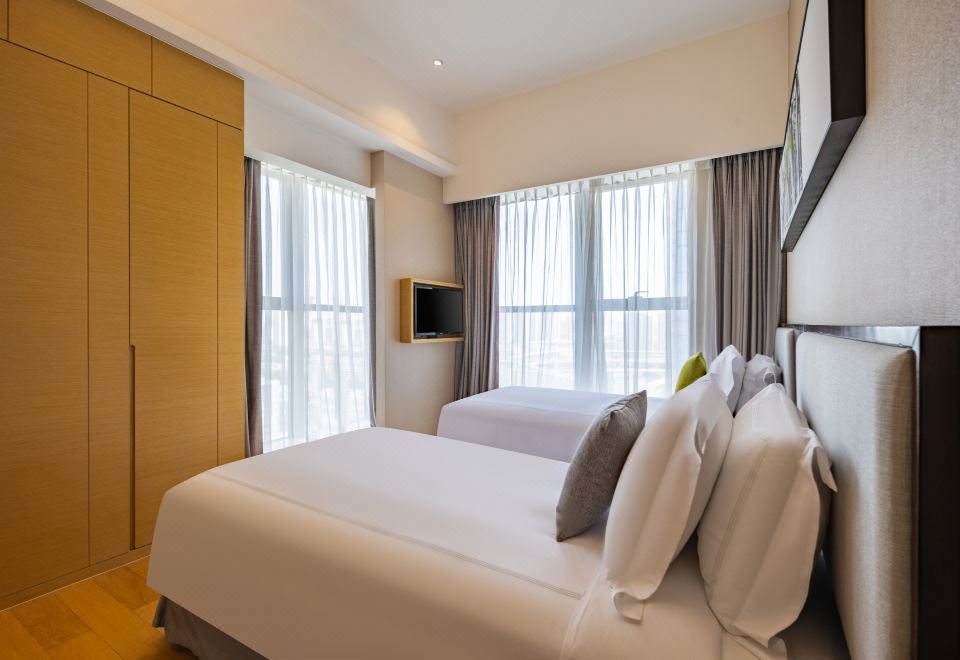 兩室豪華三床套房 | 全套廚房設備+雙衞生間+洗衣機