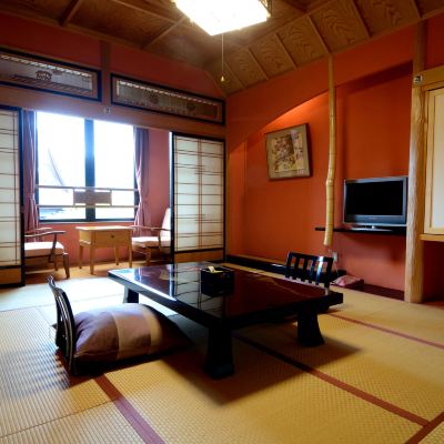 観月楼　スタンダード　川側　和室　（6歳以上のみ） 八ツ三館 クーポン