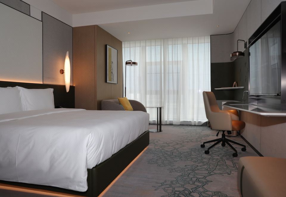 Crowne Plaza Jinan Runhua HotelPrivilege Queen Room