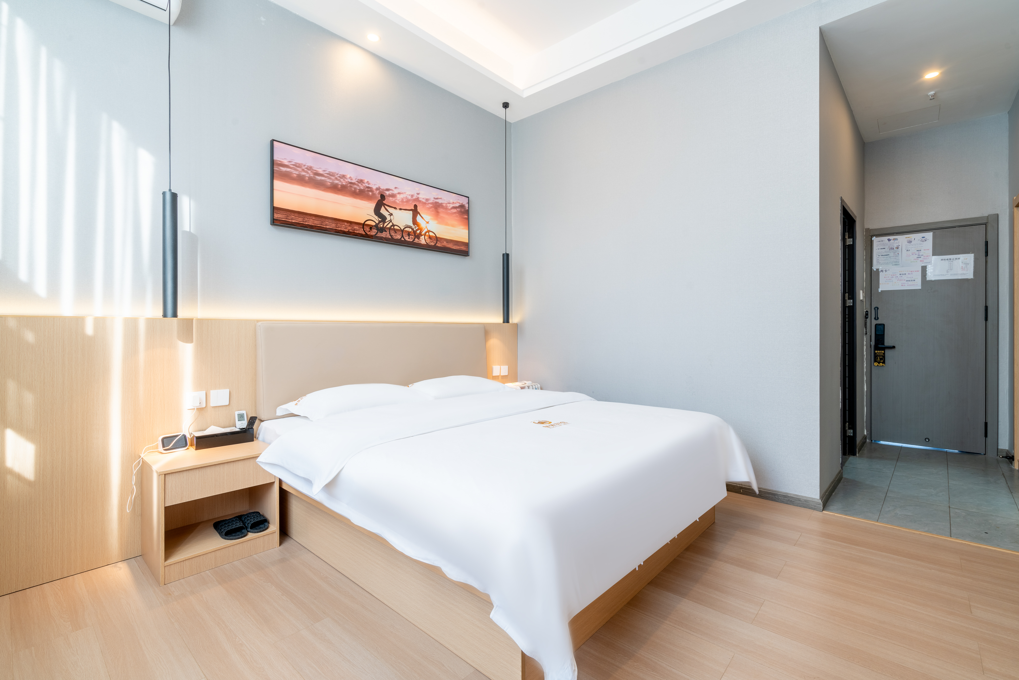 星海·零压好梦大床房（零压床品）