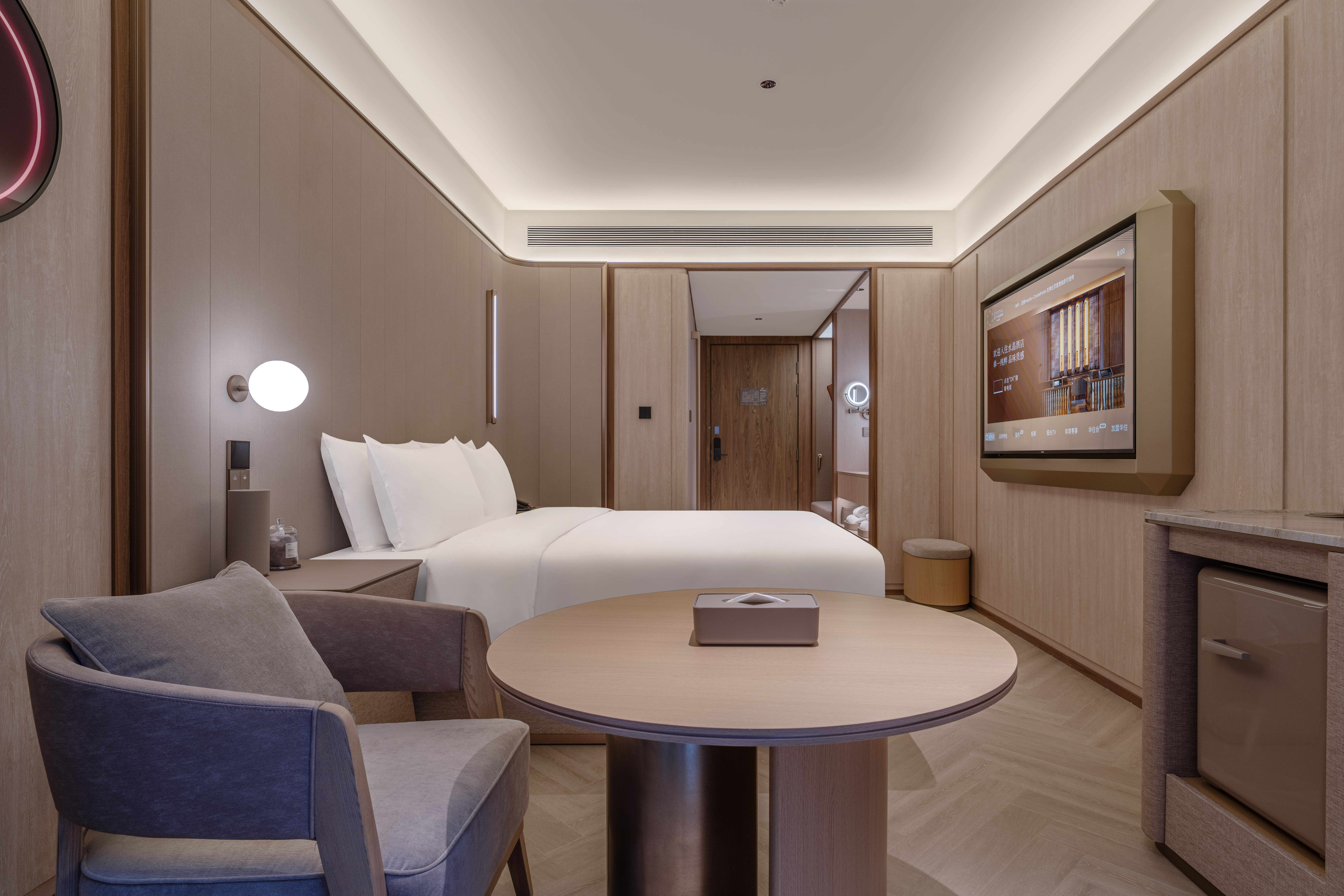 小院大床房（丝涟床垫+徕芬吹风机+Mini吧+助眠音箱）