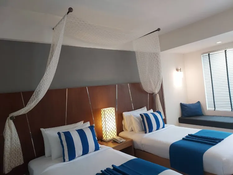 ห้องดีลักซ์ เตียงใหญ่ 1 เตียงหรือเตียงเดี่ยว 2 เตียง