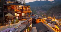 Xijiang Wants to stay in  Light Luxury Hotel (Observation Deck Branch) Отели в г. 