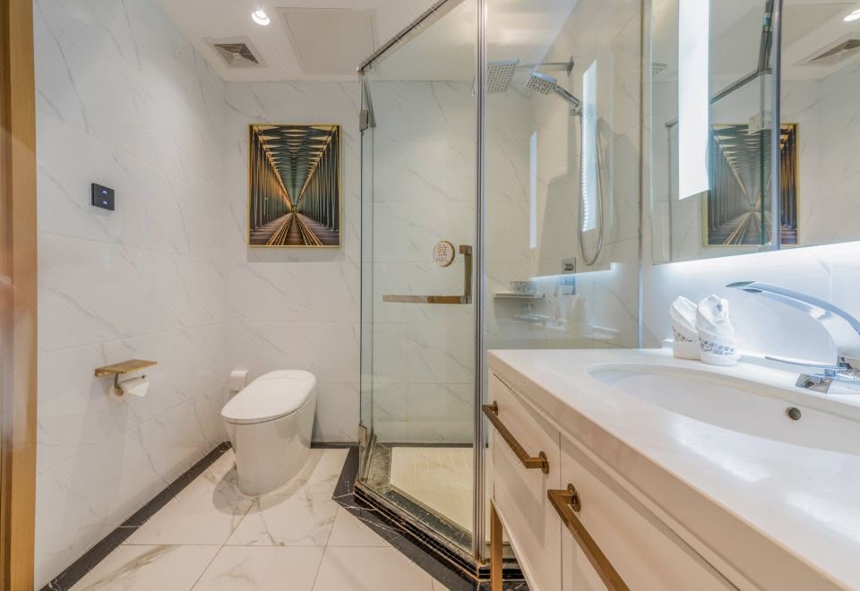 Leisurely·豪华大床房「智能客控+minibar+浴缸泡澡」