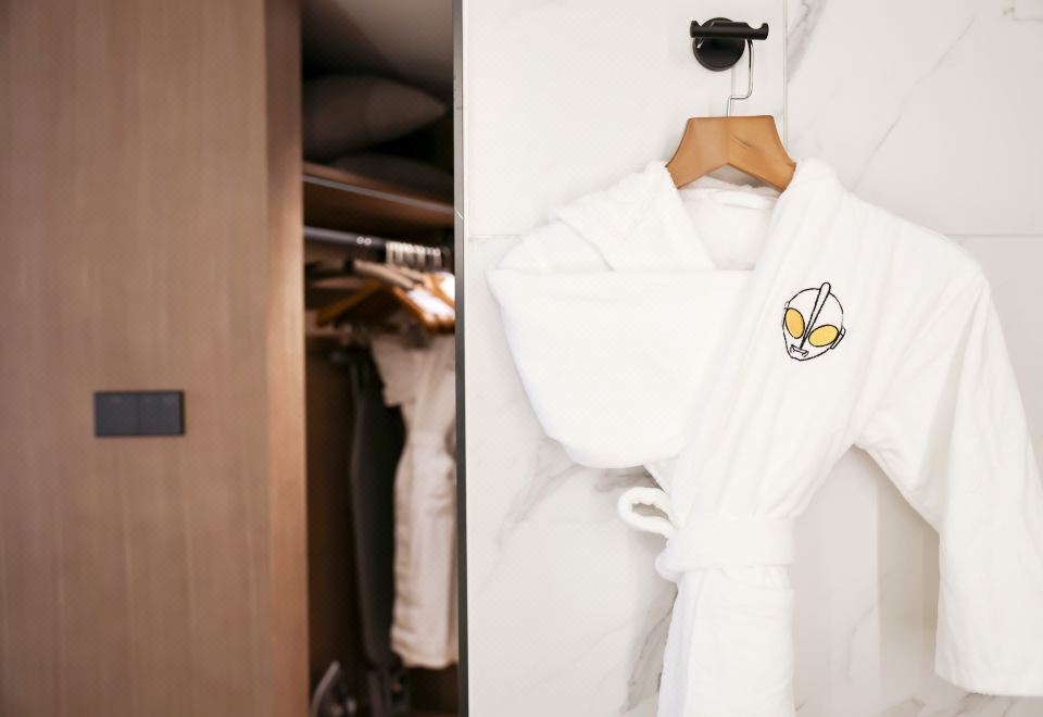 Sheraton Chengdu Lido HotelUltraman Themed Suite With Sofa Bed