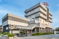 B&B HOTEL Treviso Al Fogher Отели в г. 