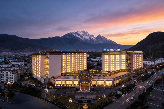 Wyndham Lijiang Yulong Hotel(Lijiang Railway Station)