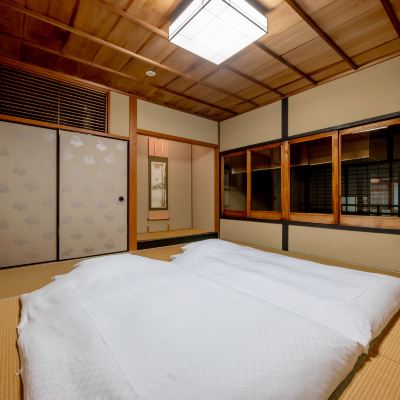 Japanese-Style Villa RESI STAY Shinshinen Promo Code