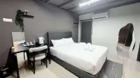 Gather Inn โรงแรมใน