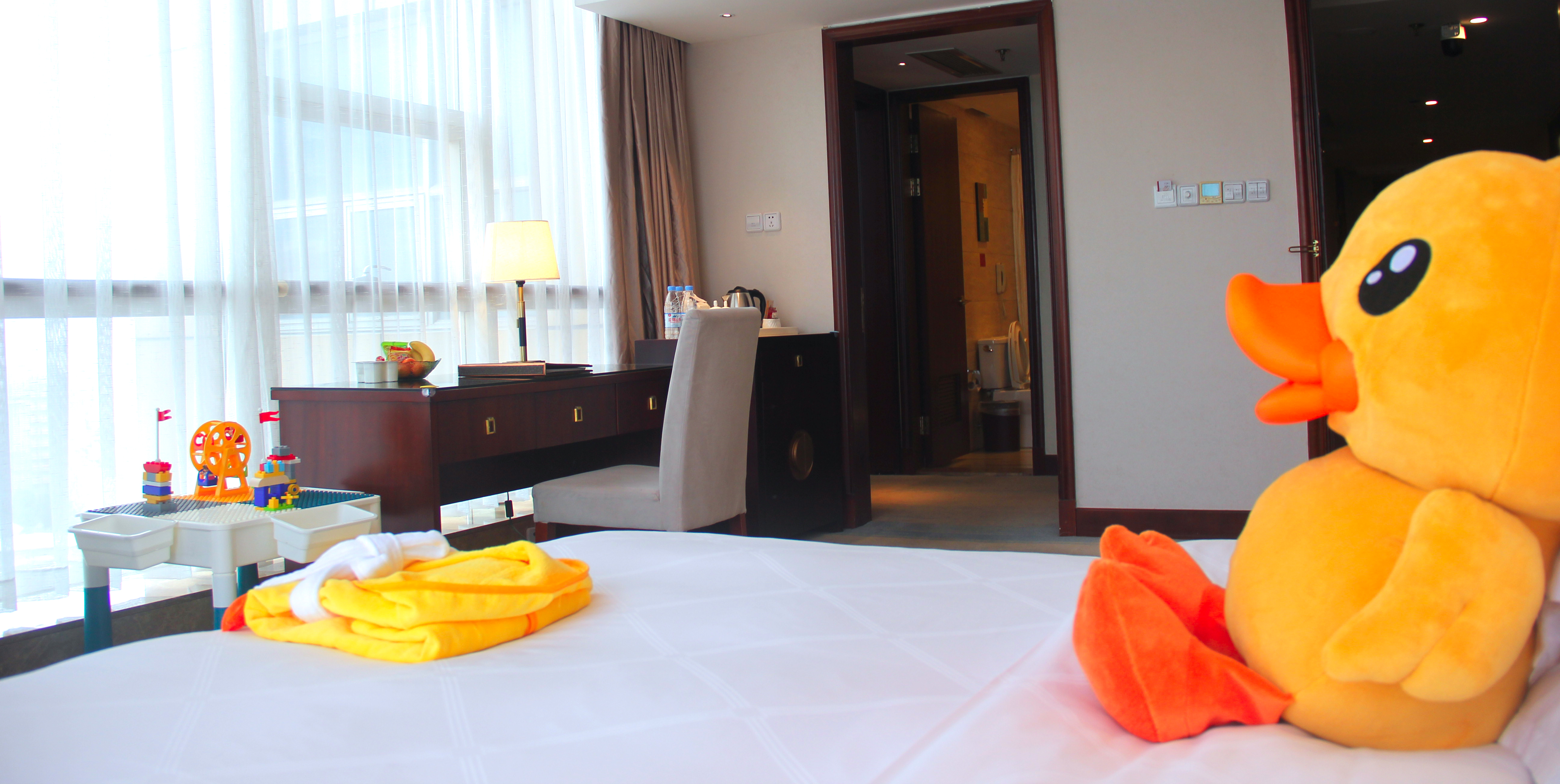 小黄鸭主题亲子套房