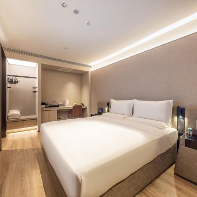 高級大床房【智能客控+加濕器+絲漣床墊+MINI吧】 桔子水晶西安大雁塔大唐不夜城飯店優惠