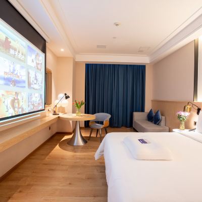 優享影音大床房【4K超高清畫面+100寸投屏+會員暢享】 凱里亞德酒店（河源萬隆城店）優惠