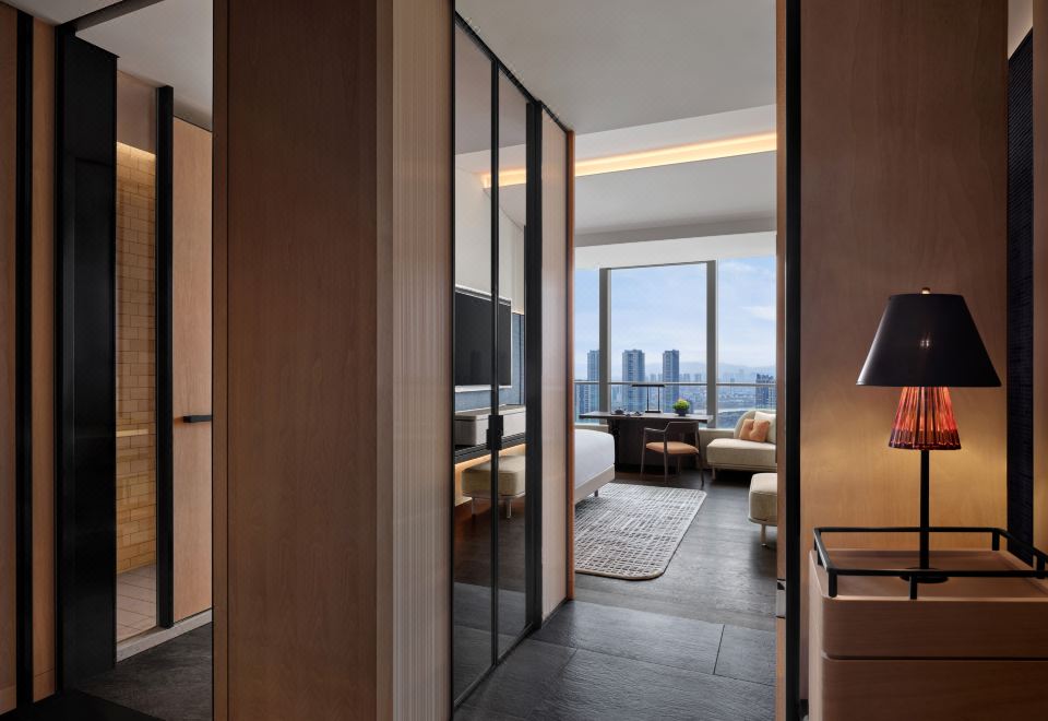 Andaz Nanjing Hexi1 King Bed Deluxe Room With River View