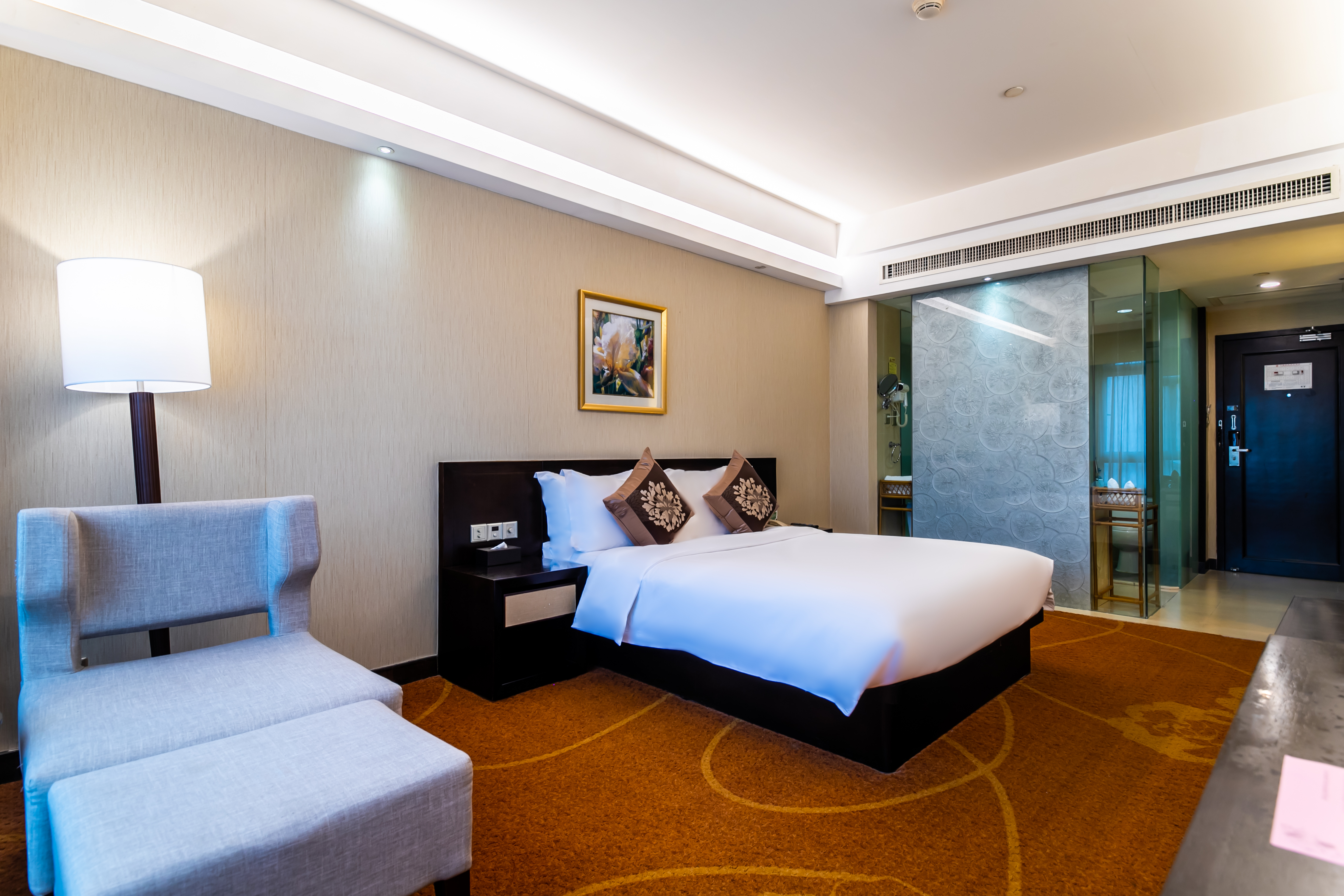 Landmark International Hotel(East Railway Station Tianhe Sport Center Branch)奇遇VR特色房（观影+游戏）