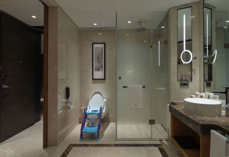 Narada Beijing HotelEgyptian Theme Family Twin Room