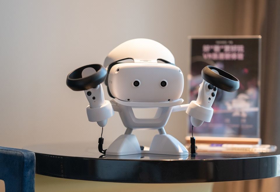 VR特色大床房（觀影+游戲）