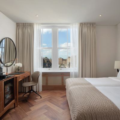 Deluxe Twin Room The Queens Gate Hotel London Promo Code