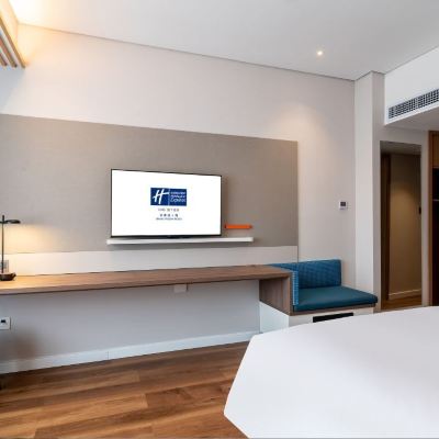 副樓特價房 濟南經十路智選假日酒店優惠