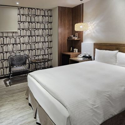 標準雙人房-無窗 樂亞香草藝術旅店優惠