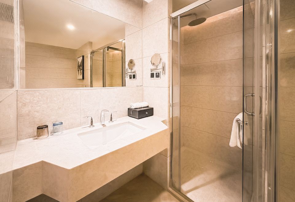 尊享焕新套房 （一房一厅+配套浴缸）