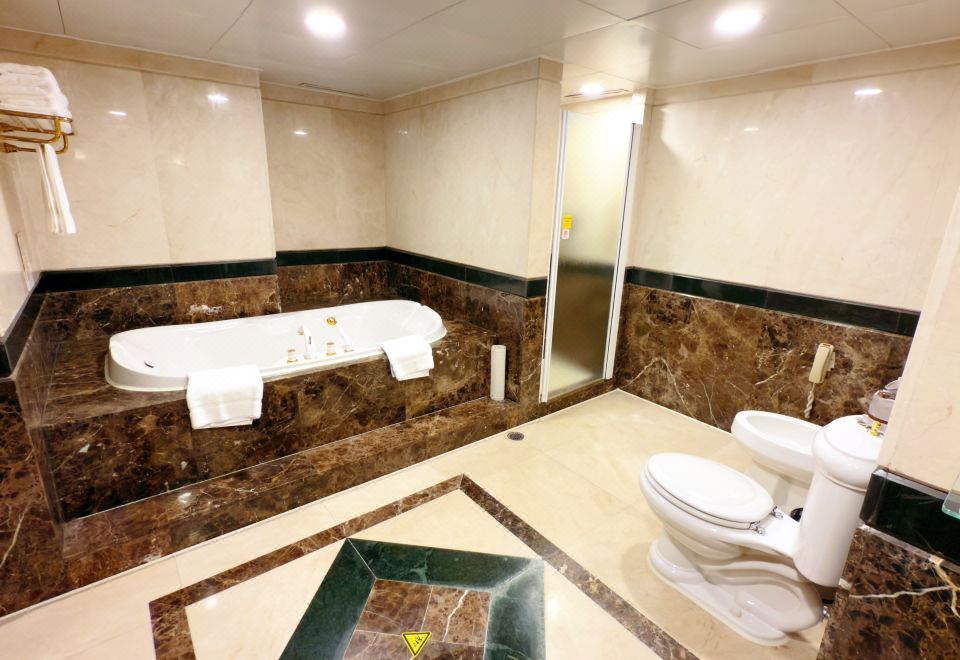 Jinling Mandarin Garden Hotel NanjingZhuangyuan Suite