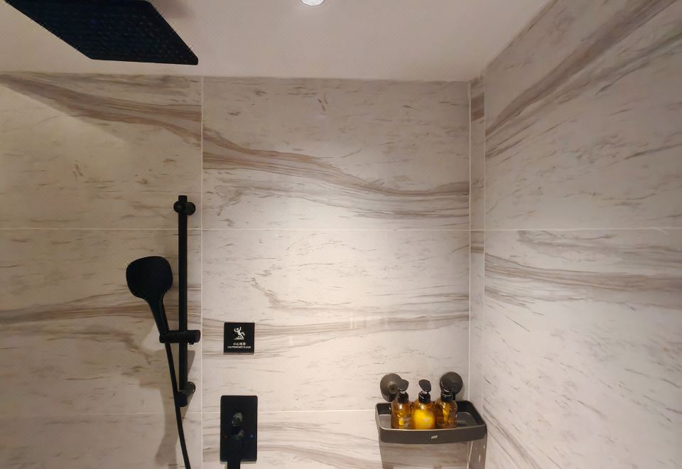 安可家庭雙床套房（一室一廳+金可兒床墊+冰箱）