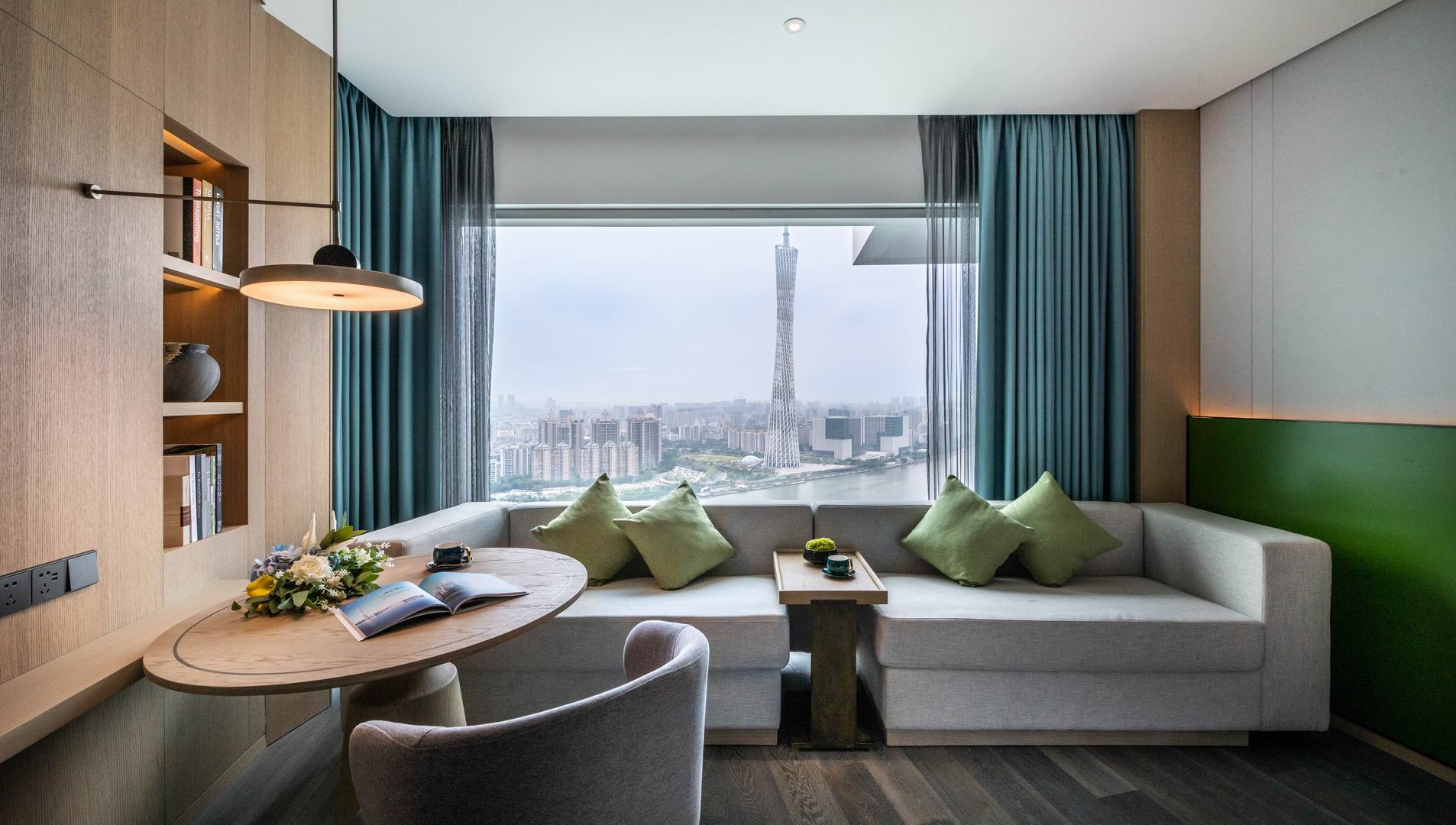 江景雅梦大床房（联动式）