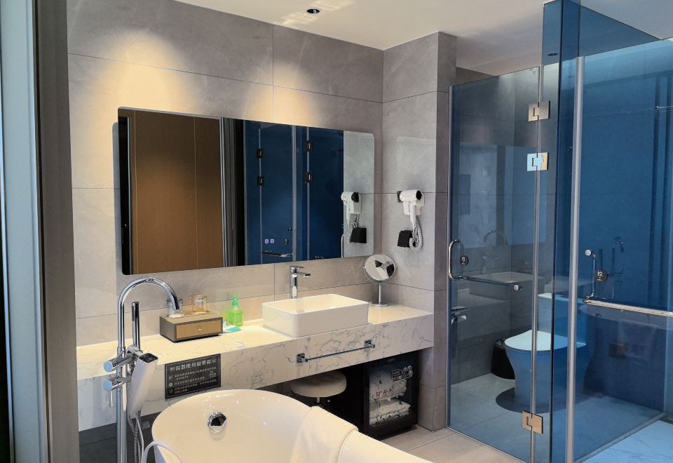 轻奢·智能温泉大床房（全屋智能+零压床垫+温泉私汤）