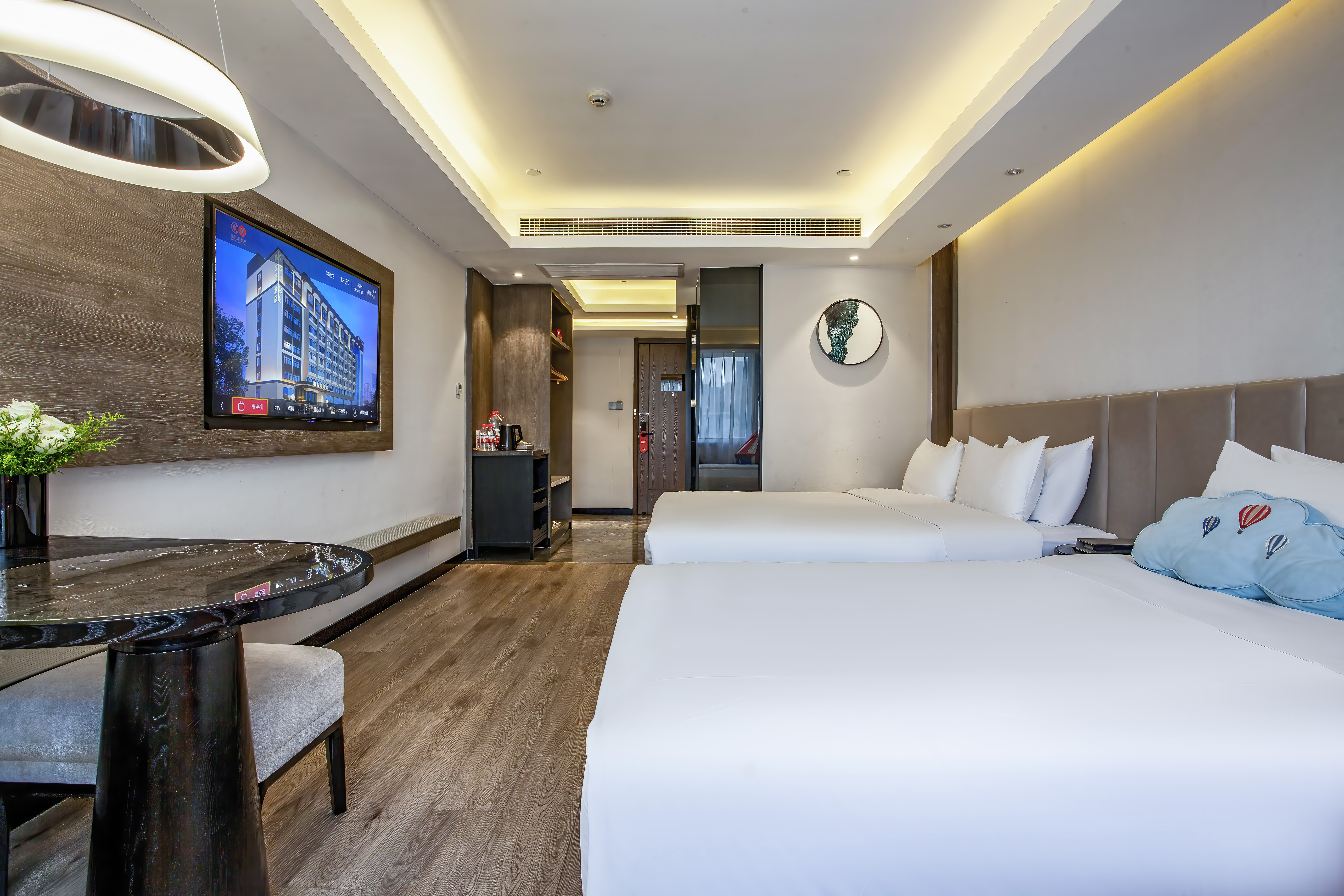 趣味亲子房（趣味帐篷+护颈荞麦枕）