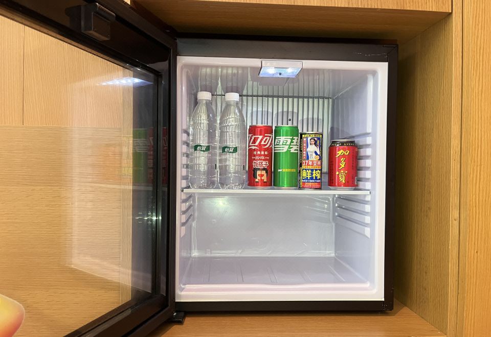 海底小縱隊親子房（智能客控+MINI吧+天然乳膠枕）