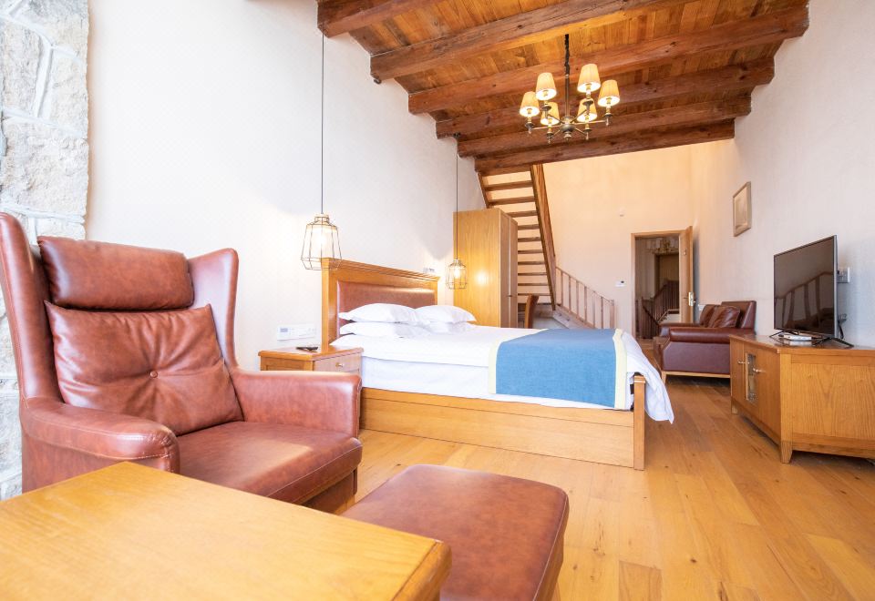 静谧沐享LOFT家庭房