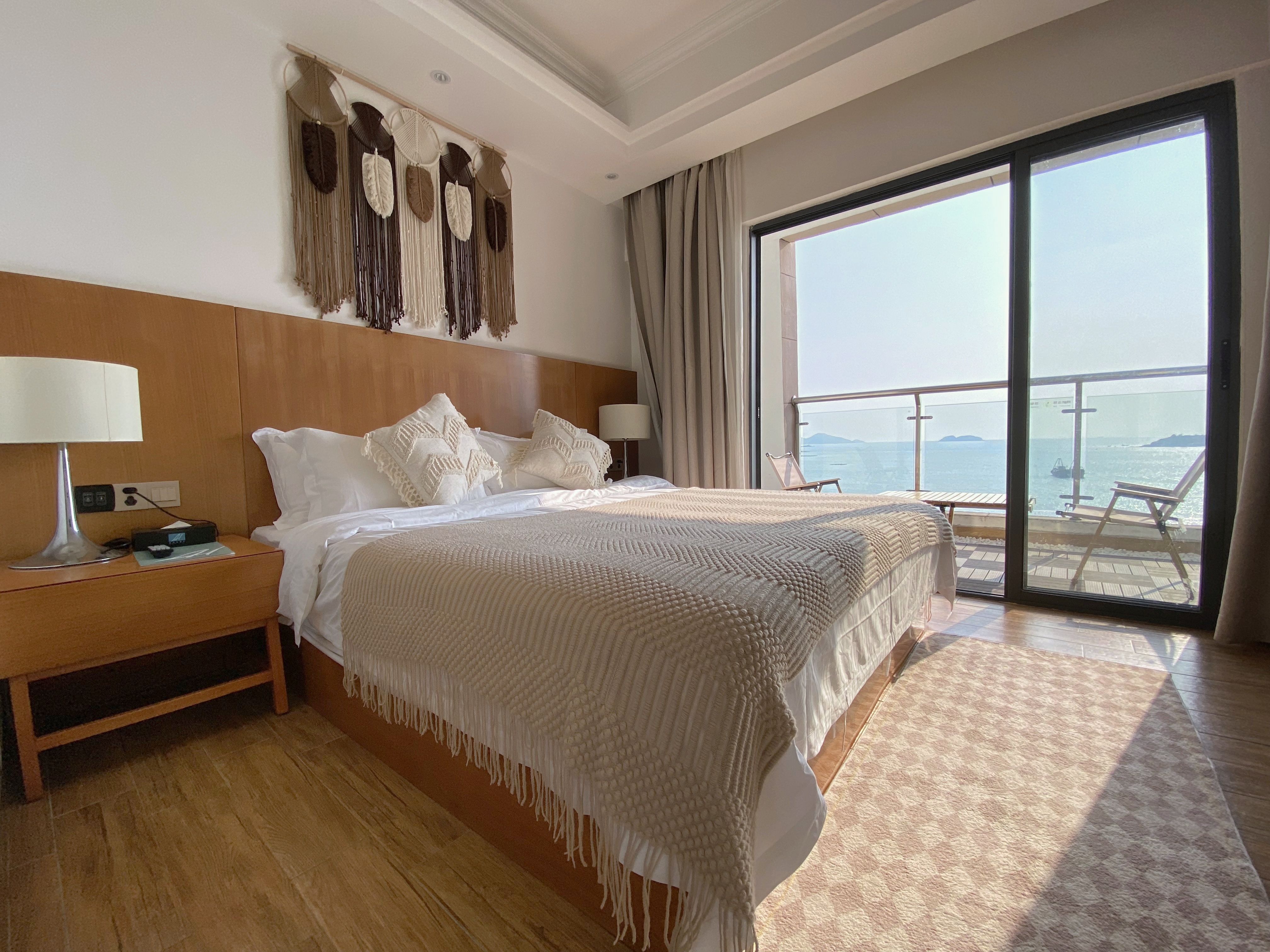 Aegean Hotel180度海景落日大床房（带阳台）