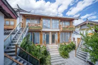 Songzhuju · Coffee and Tea Holiday Villa · Designer Garden Hotels in 
