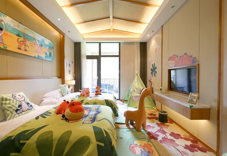 恐龙主题私汤双床房