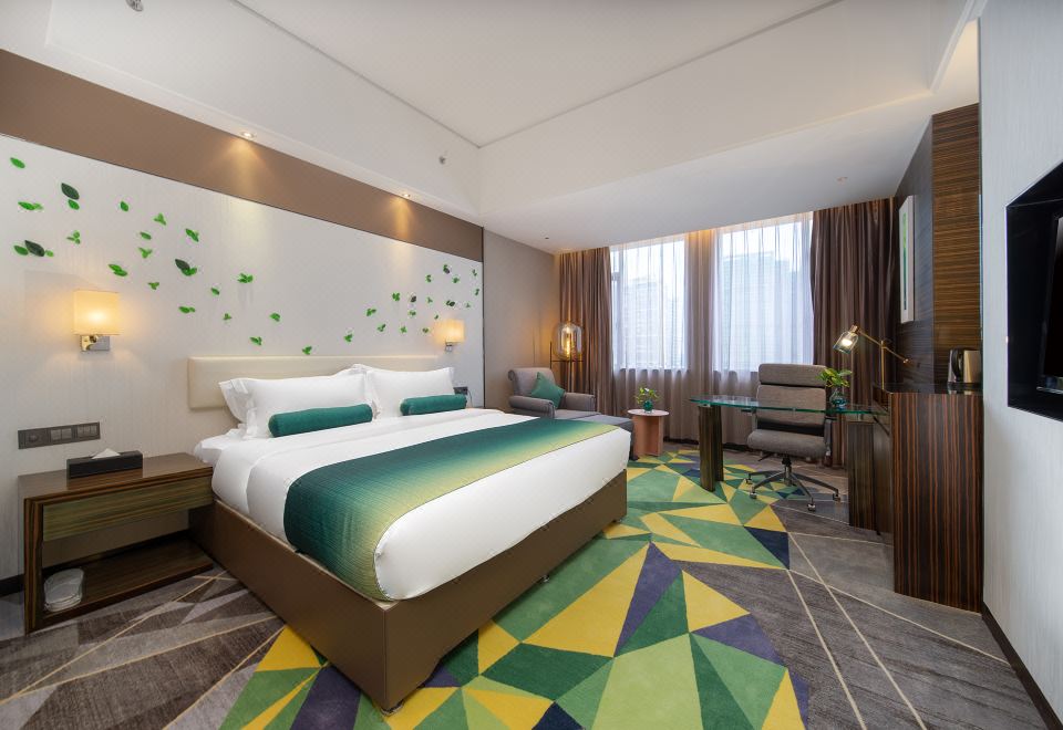 Executive Queen Room (Bathtub)