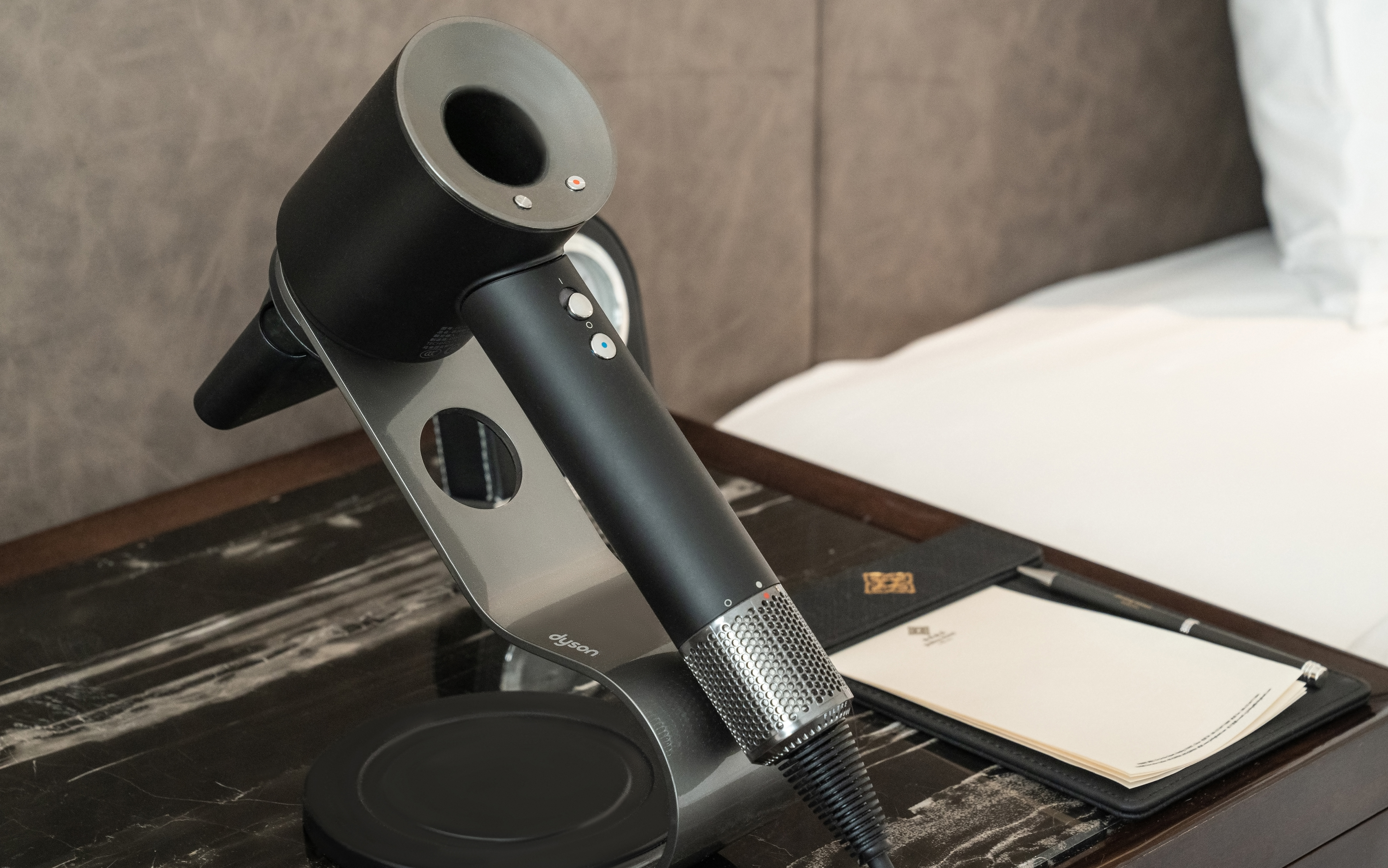 Jinling Hotel Nanjing亚太楼典雅商务房-纵览城之绮丽