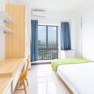 白晝大床房 憶居公寓（廈門北站華僑大學店）優惠