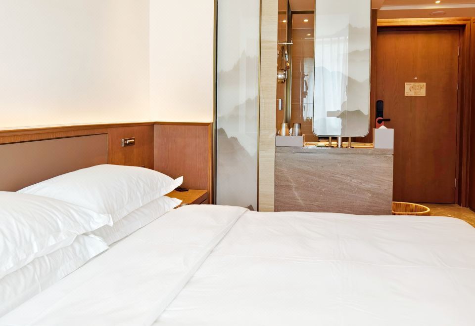 栖云楼雅致大床房