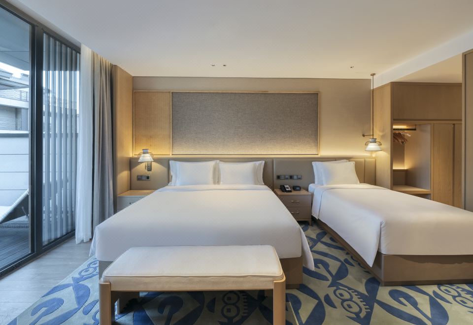 Crowne Plaza Zunhua Hot Spring TownDuplex Family Hot Spring Villa - Courtyard-View