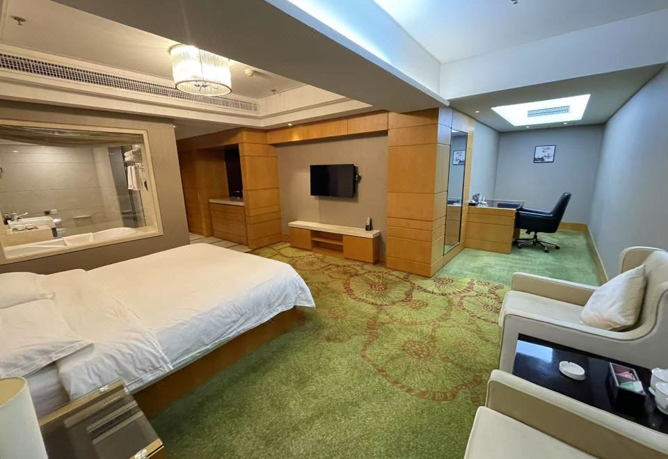 Yandu International HotelQueen Room