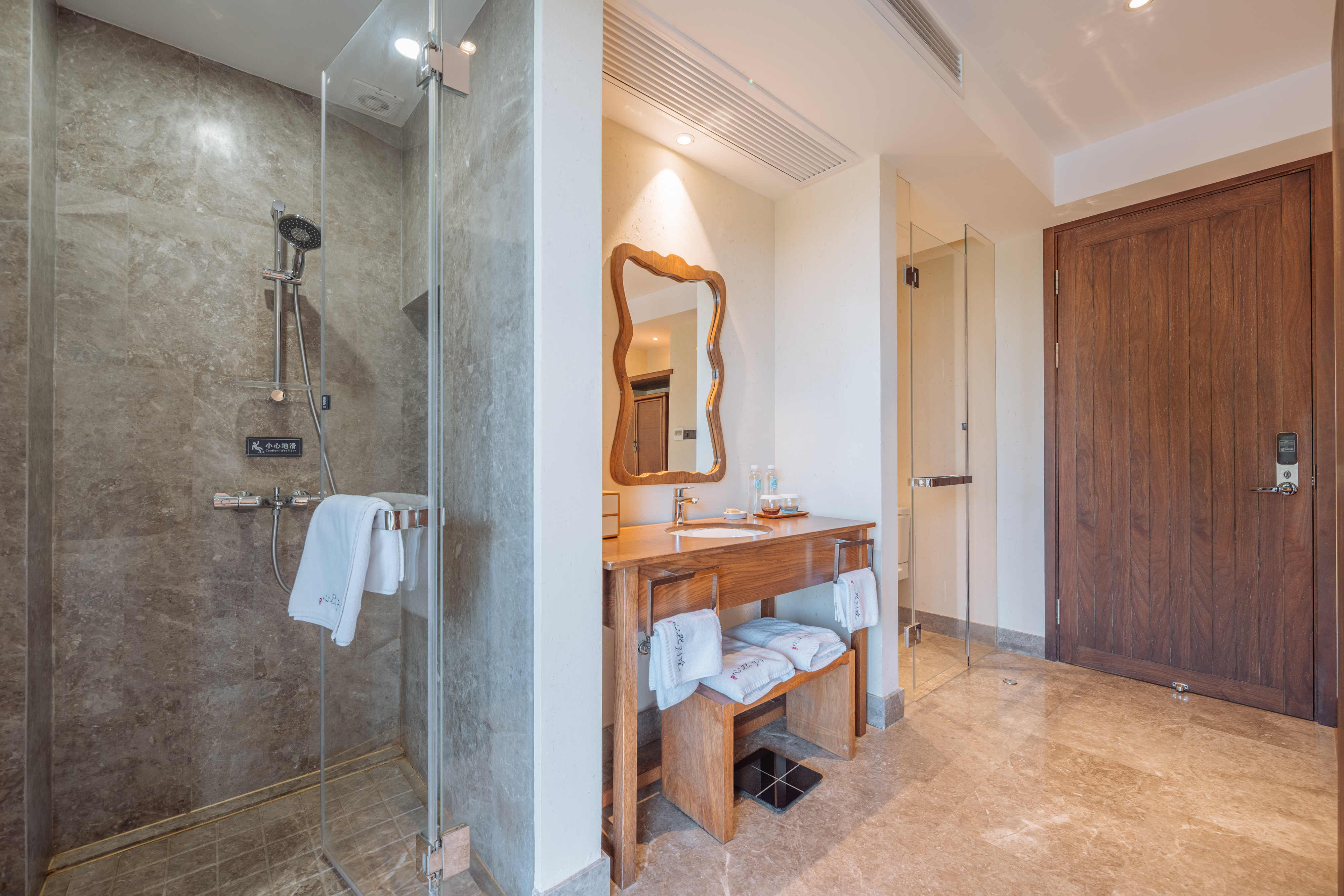 心然别院观山·三居一室