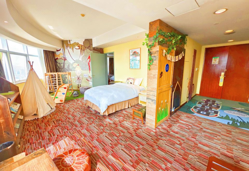 麦琪萝丝亲子套房