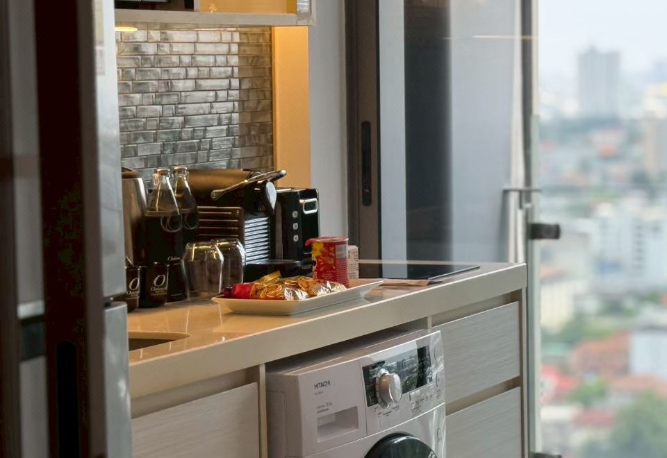 Oakwood Suites Tiwanon BangkokOne Bedroom Deluxe Sky View King / Twin