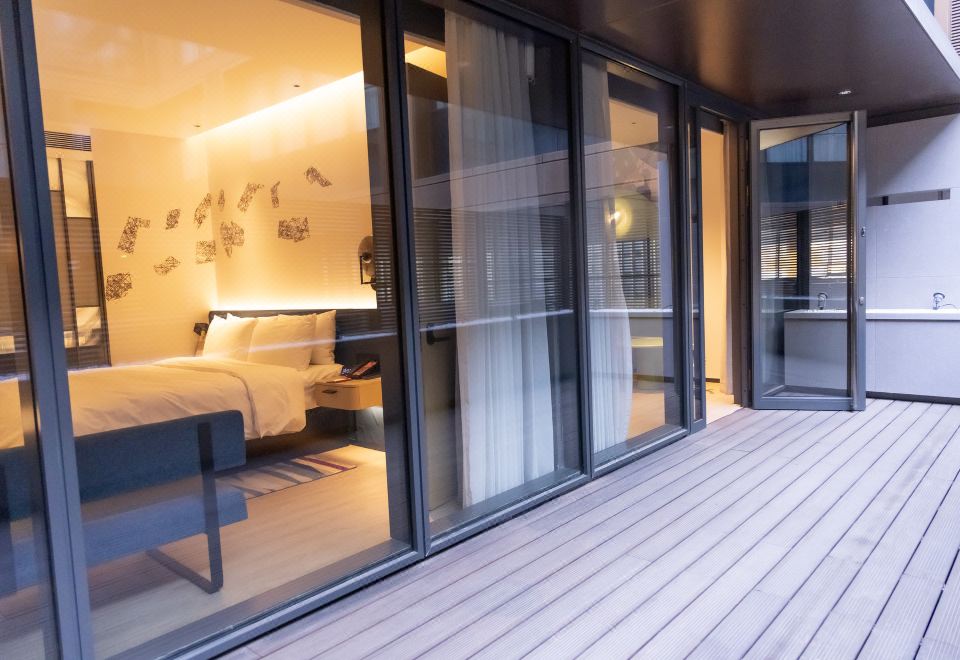 家庭樂巢套房帶陽臺